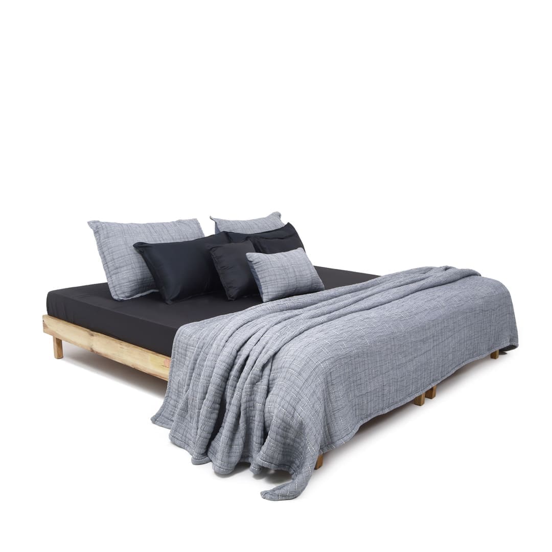 Zarf King Size Pure Cotton Cottage Blanket with 2 Pillowcases and 1 Cushion Cover - Dreamtide