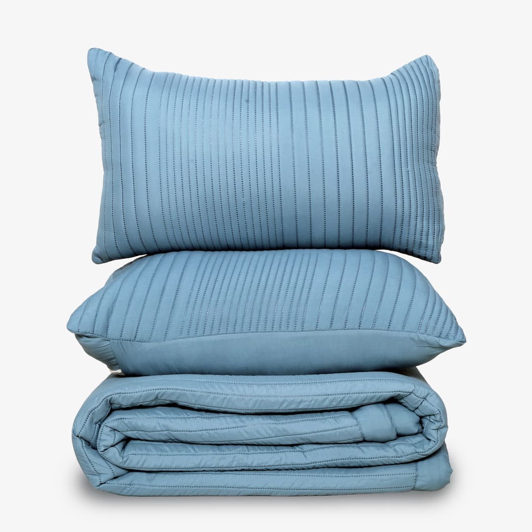 Zarf AC Comforters For Single Size Bed With 2 Pillow Cases & 2 Cushion Covers - Teal
