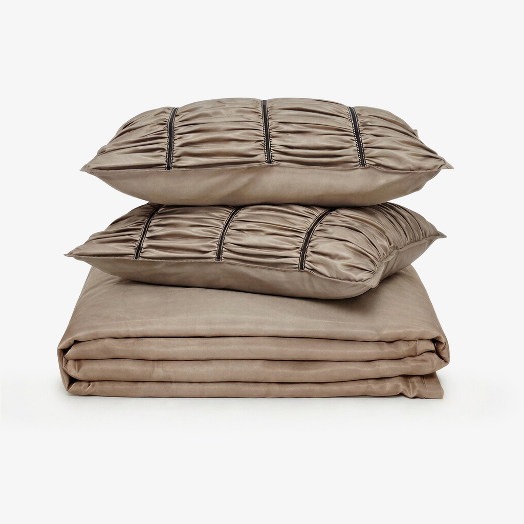 ZARF Italian Staple Weave Bedsheet With 2 Designer Pillow Cases, 2 Solid Pillowcases & 2 Cushion Covers - Marbelle