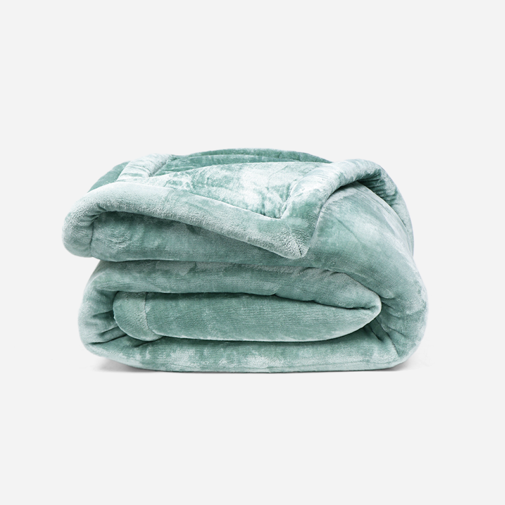 Zarf Ultra-Warm Luxury Winter Blanket With Two Cushion Covers