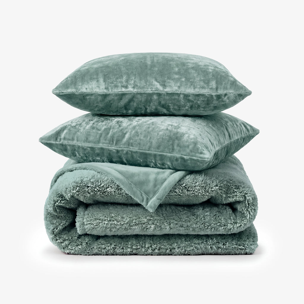 Zarf California King Size Reversible AC Blanket Cover With 2 Cushion Covers - Moss