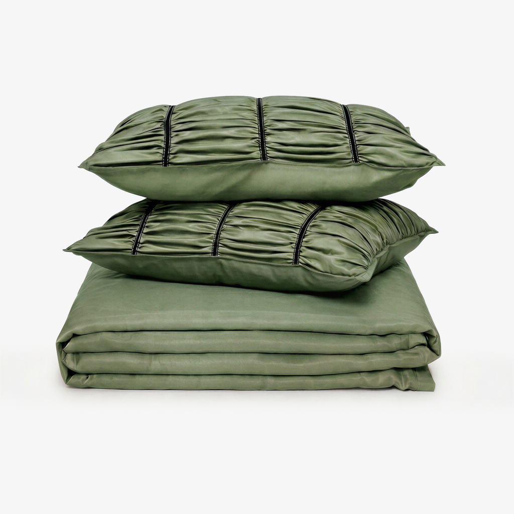 ZARF Italian Staple Weave Bedsheet With 2 Designer Pillow Cases, 2 Solid Pillowcases & 2 Cushion Covers - Pine