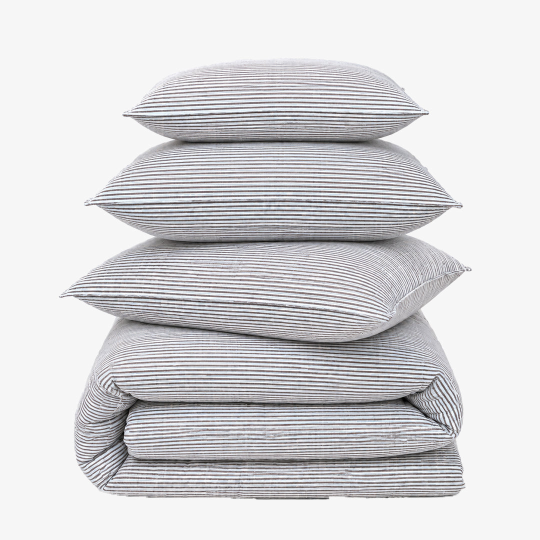 Linen Blend AC Comforter With 2 Pillow Cases and 1 Breakfast Pillow - Rigato