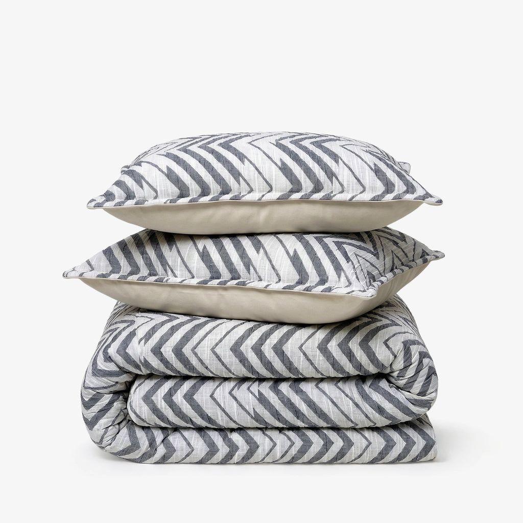 Zarf California King Size Plush Cotton AC Blanket With 2 Pillow Cases - Sapphire