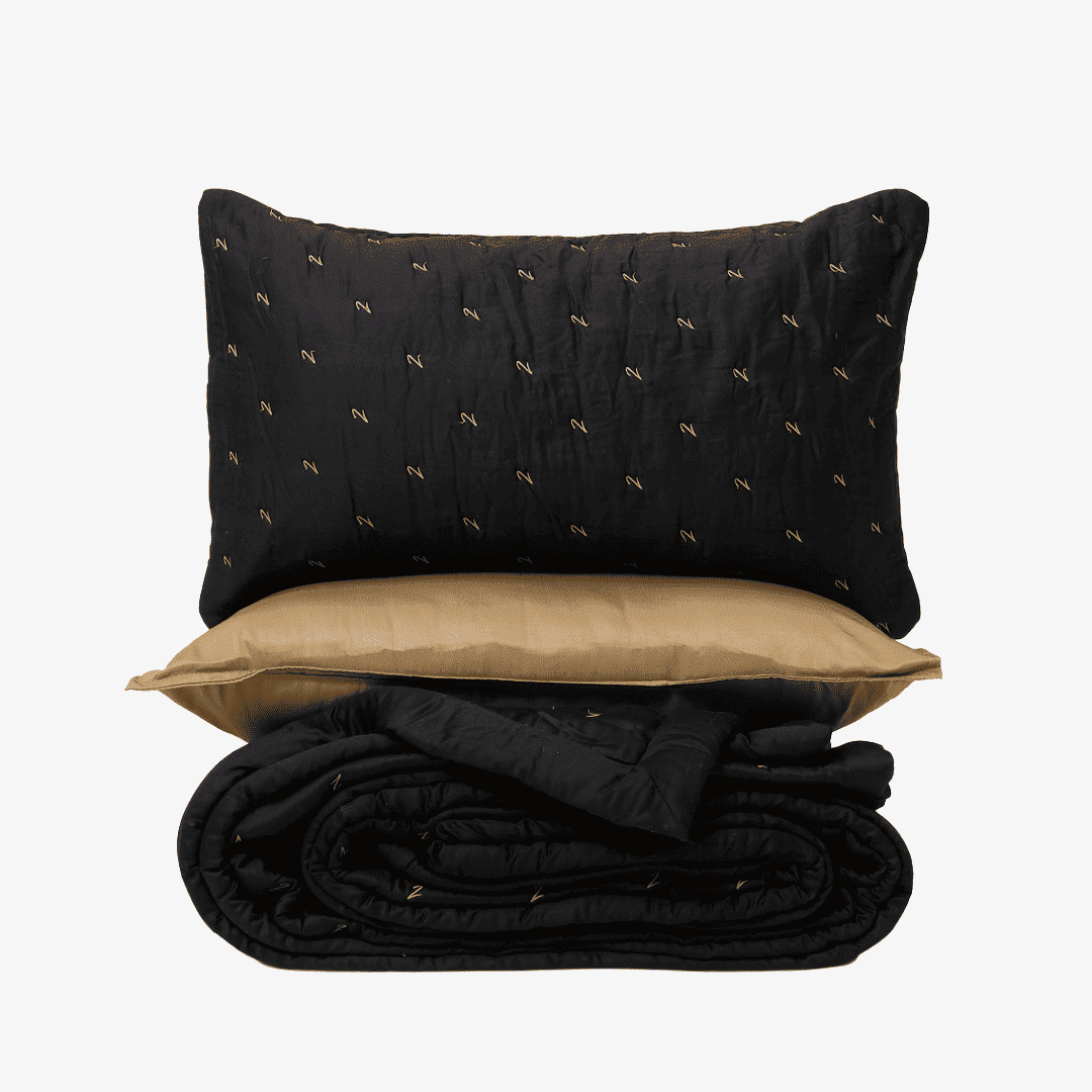 Zarf Luxe Comforter With 2 Pillow Cases and 1 Breakfast Pillow - Golden Eclipse
