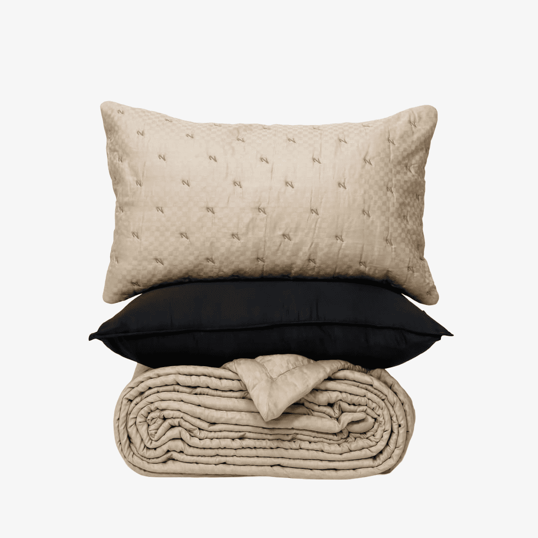 Zarf Luxe Comforter With 2 Pillow Cases and 1 Breakfast Pillow - Sterling