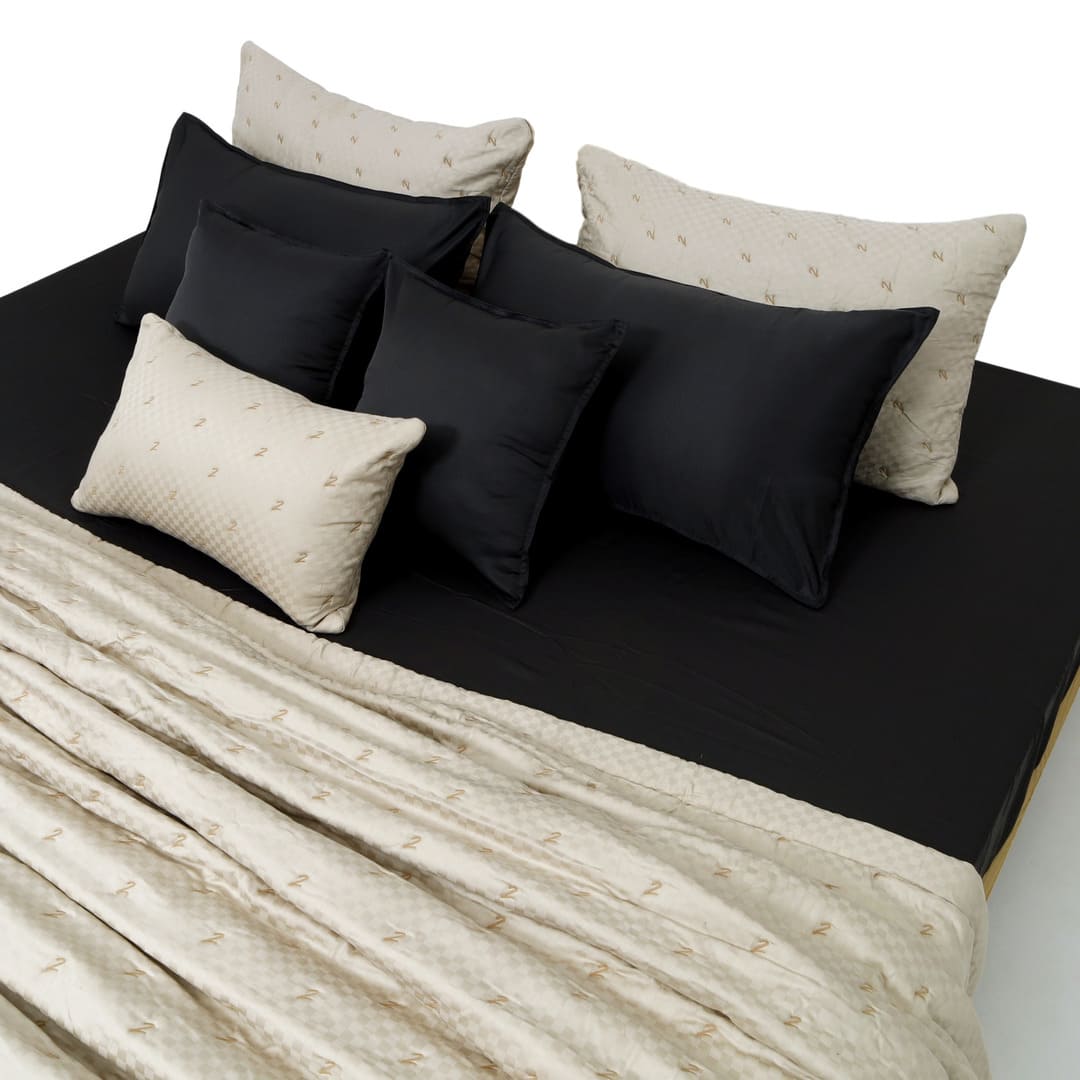 Zarf Luxe Comforter With 2 Pillow Cases and 1 Breakfast Pillow - Sterling