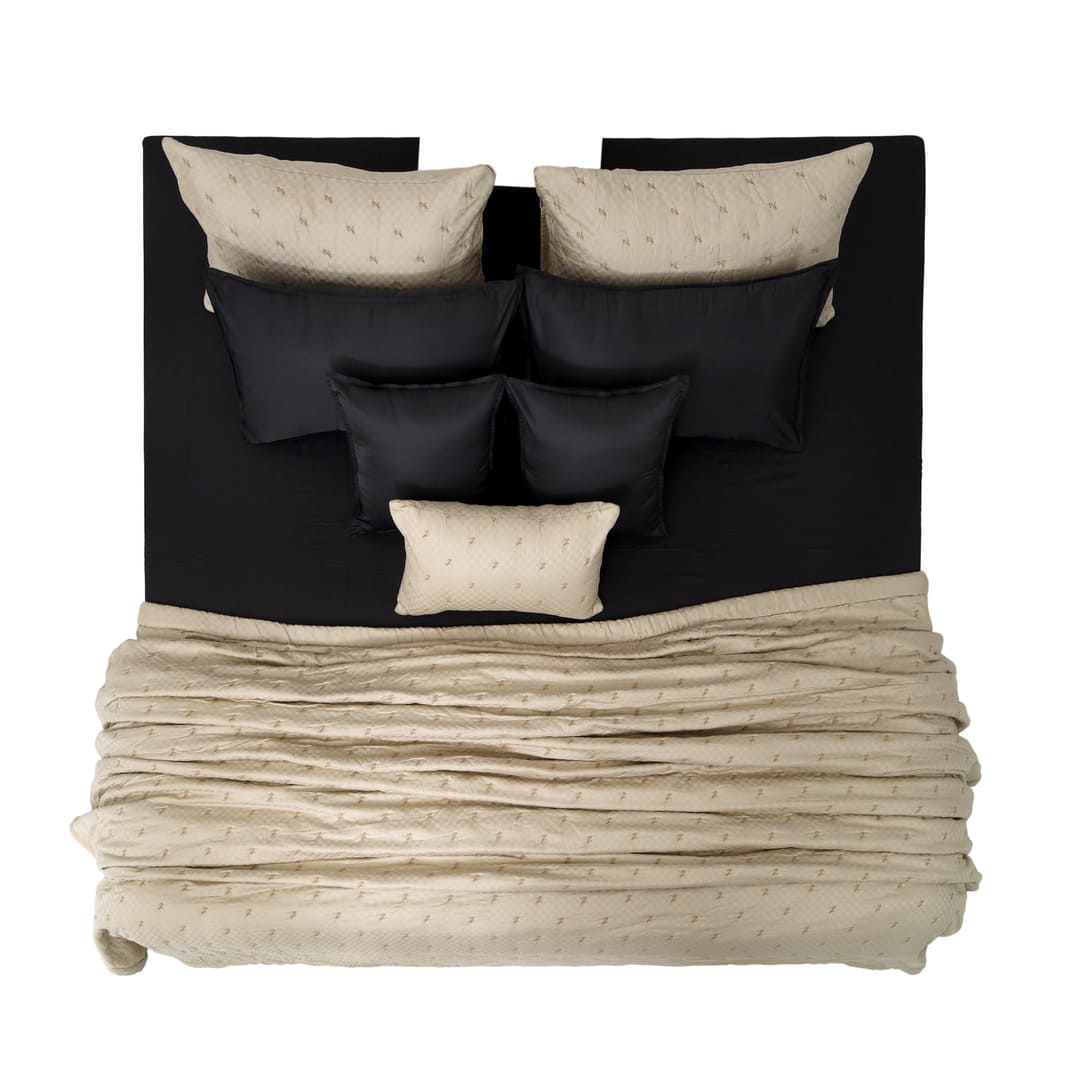 Zarf Luxe Comforter With 2 Pillow Cases and 1 Breakfast Pillow - Sterling