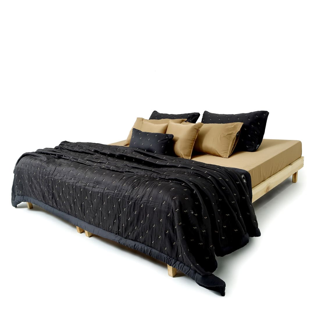 Zarf Luxe Bedding Set Of 9 - Golden Eclipse
