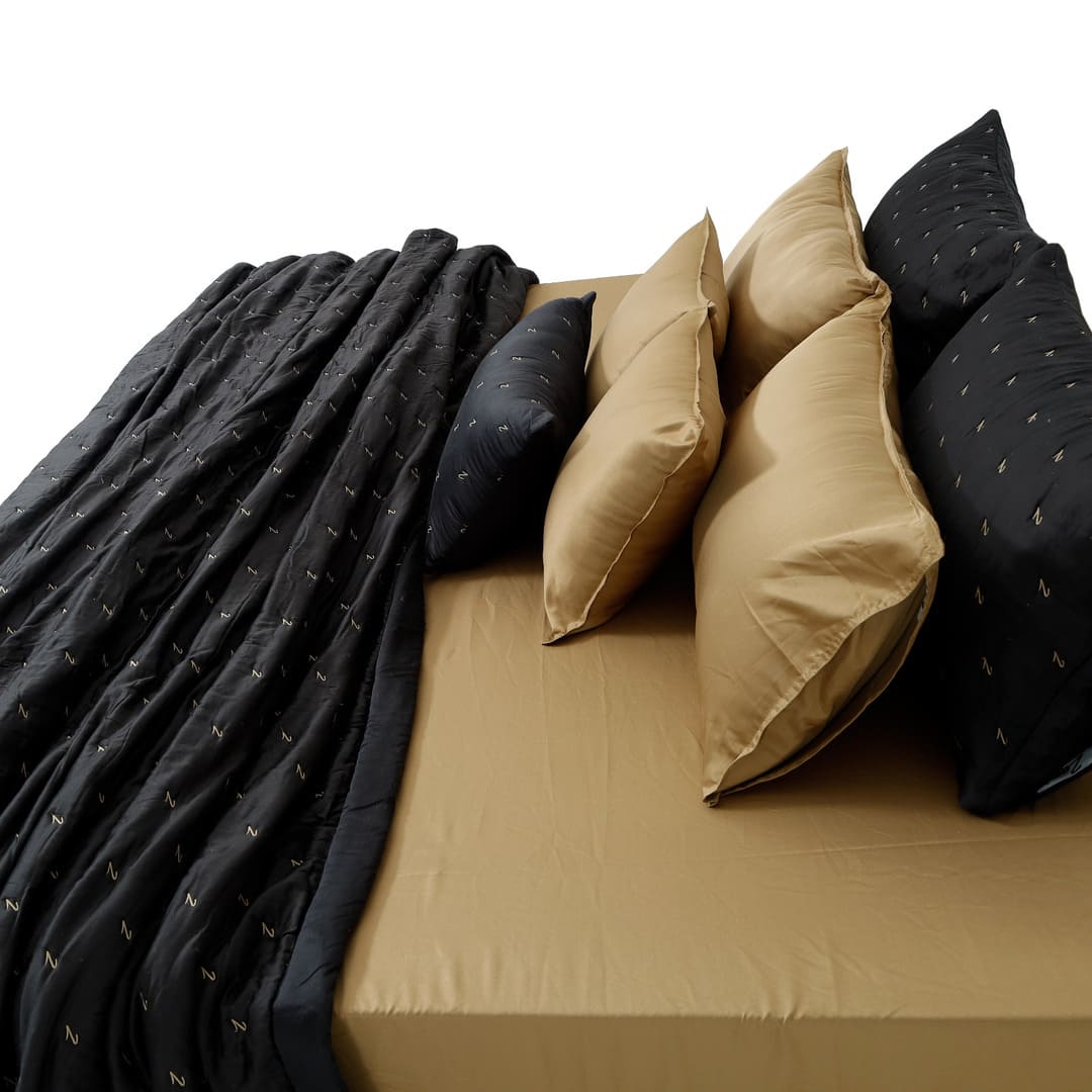 Zarf Luxe Comforter With 2 Pillow Cases and 1 Breakfast Pillow - Golden Eclipse
