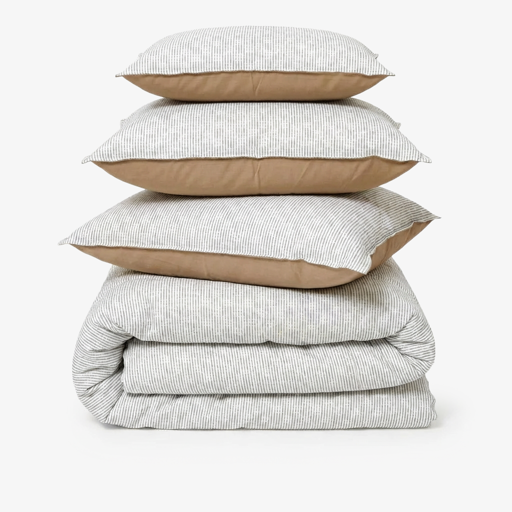 Linen Blend AC Comforter With 2 Pillow Cases and 1 Breakfast Pillow - Arctic