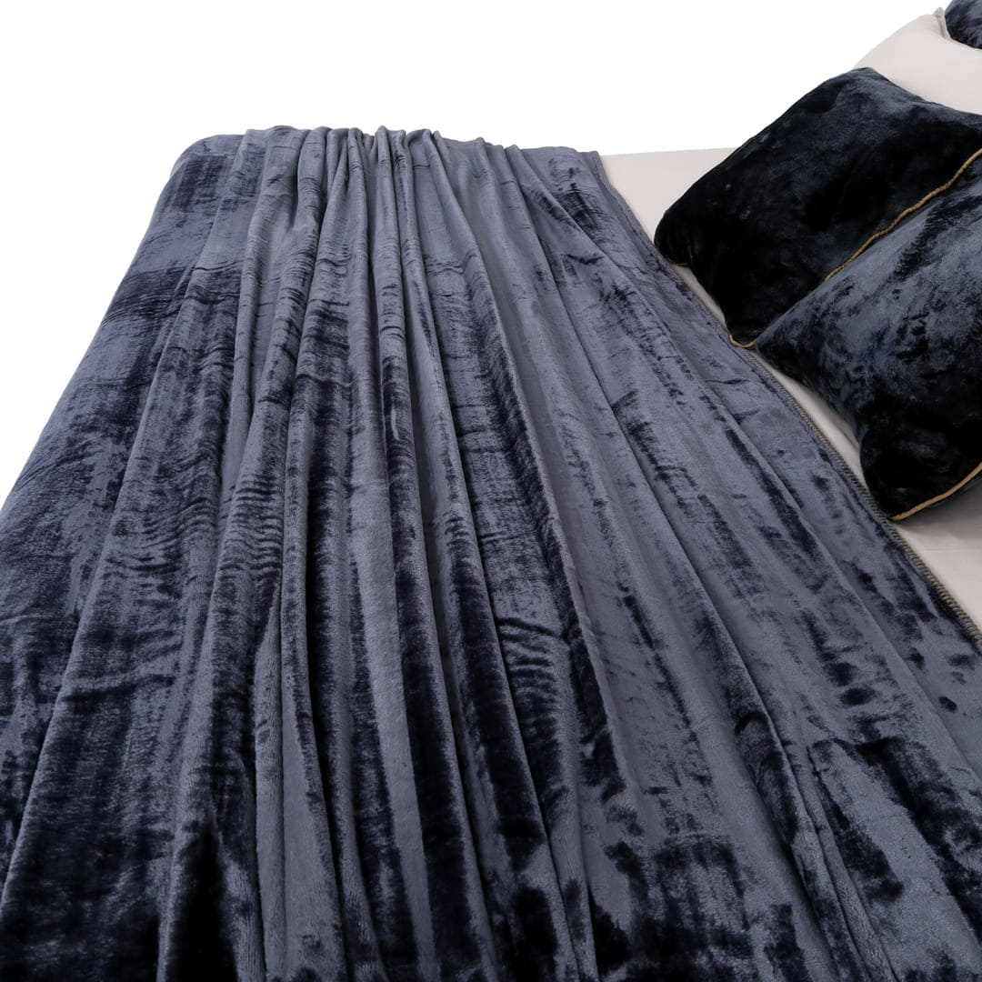 Zarf All-Season Premium AC Blanket With Two Cushion Covers - Charcoal Grey