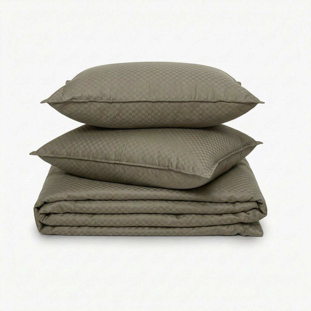 Zeries Egyptian Cotton Jacquard Bedsheets With 2 Pillow Cases & 2 Cushion Covers - Chestnut