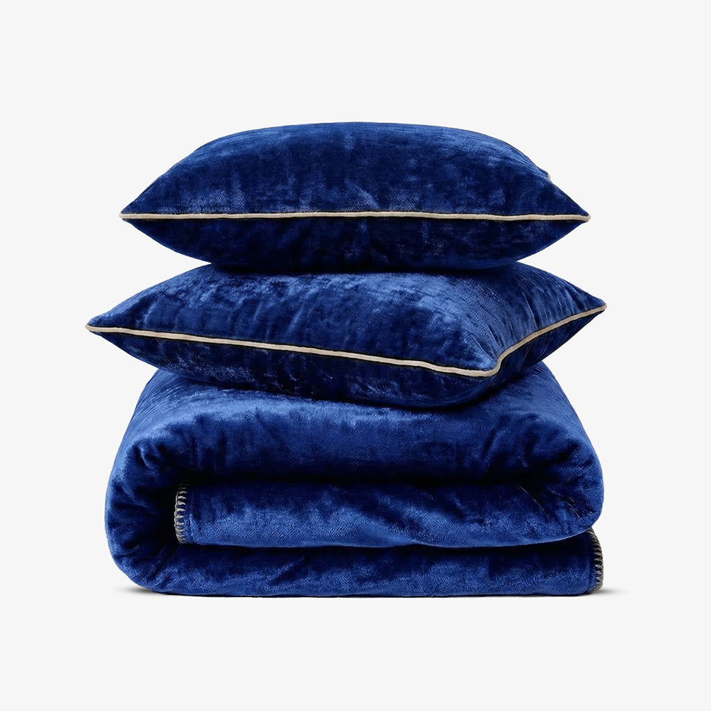 Zarf All-Season Premium AC Blanket With Two Cushion Covers - Cobalt