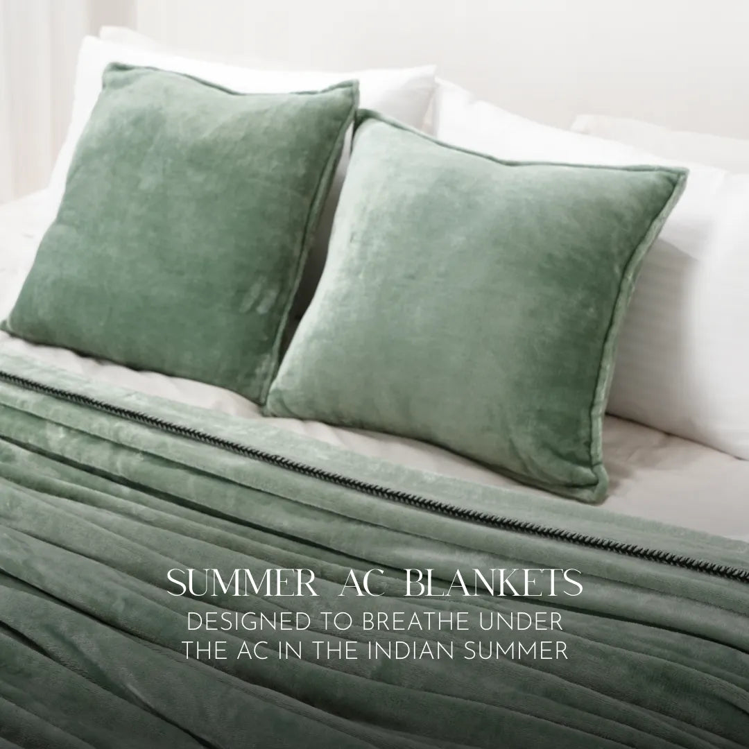 Zarf All-Season Premium AC Blanket With Two Cushion Covers - Eucalyptus
