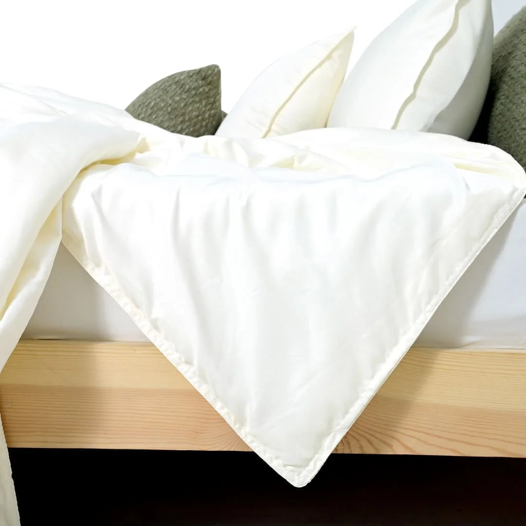 ZARF Italian Staple Weave Comforter With 2 Designer Pillow Cases 1 Breakfast Cushion Cover - Grain