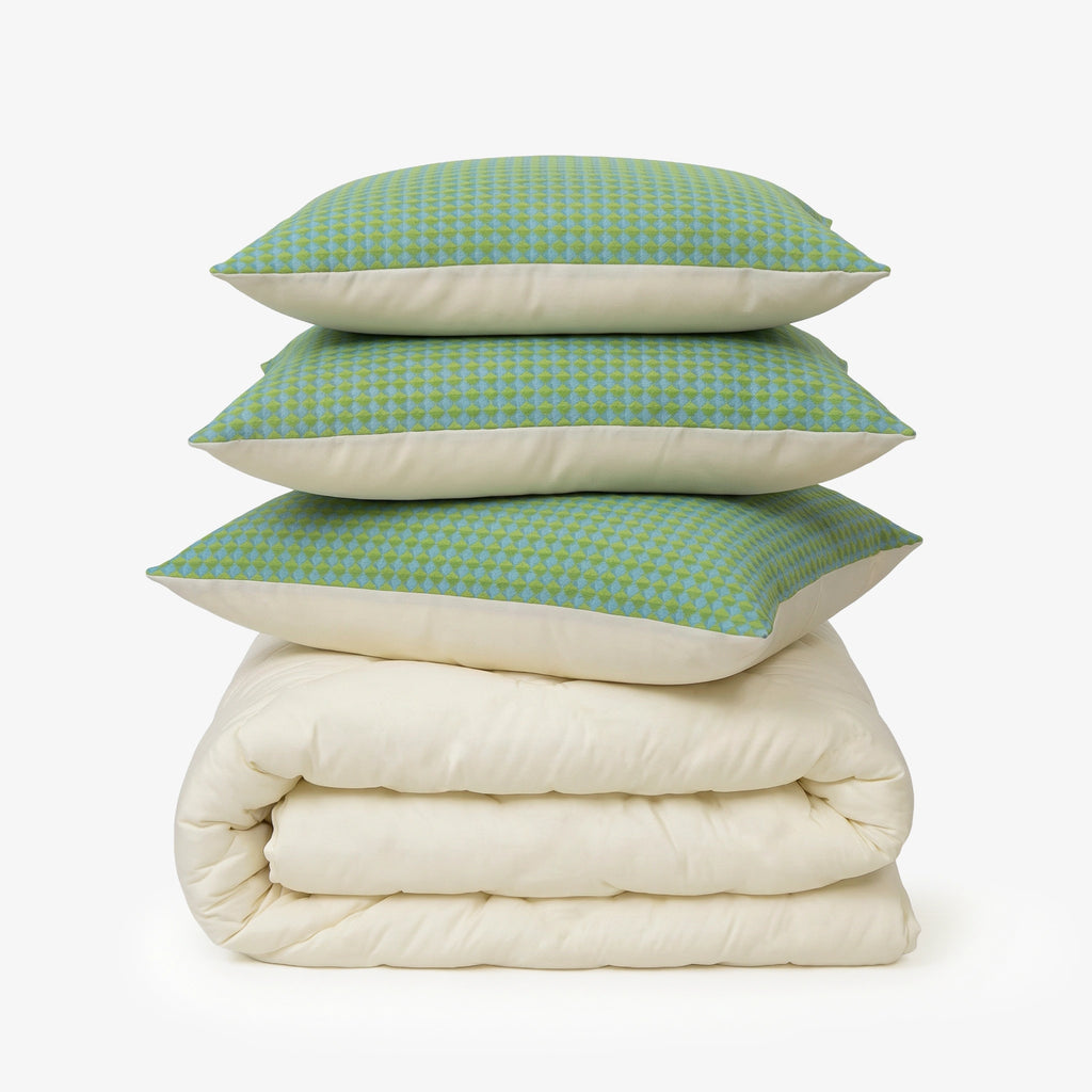 ZARF Italian Staple Weave Comforter With 2 Designer Pillow Cases 1 Breakfast Cushion Cover - Zyra